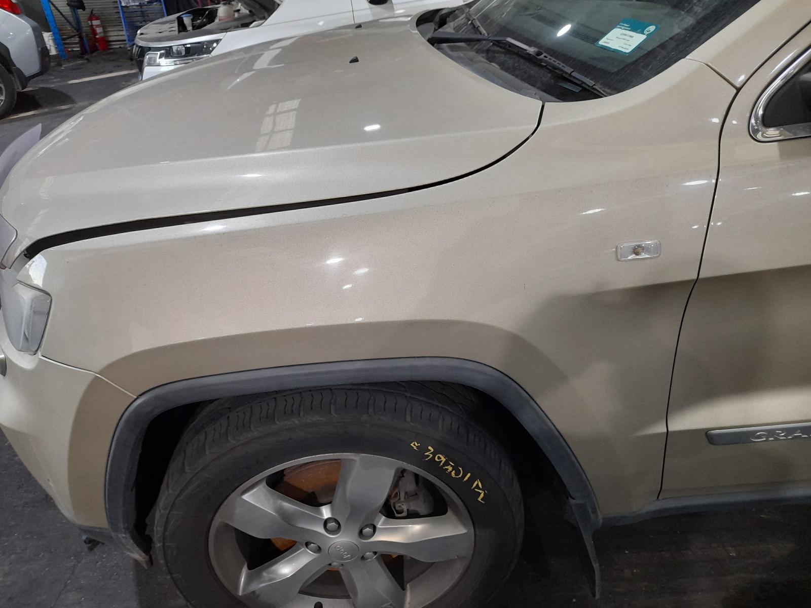 View Auto part Left Guard Jeep Grandcherokee 2011