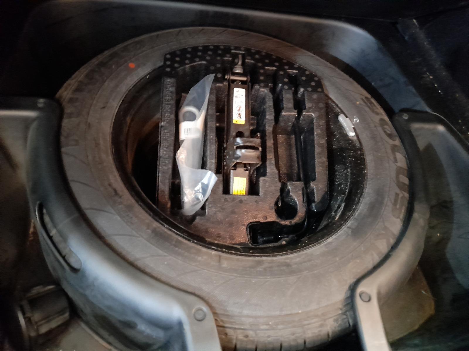 View Auto part Wheel Standard/Steel Jeep Grandcherokee 2011