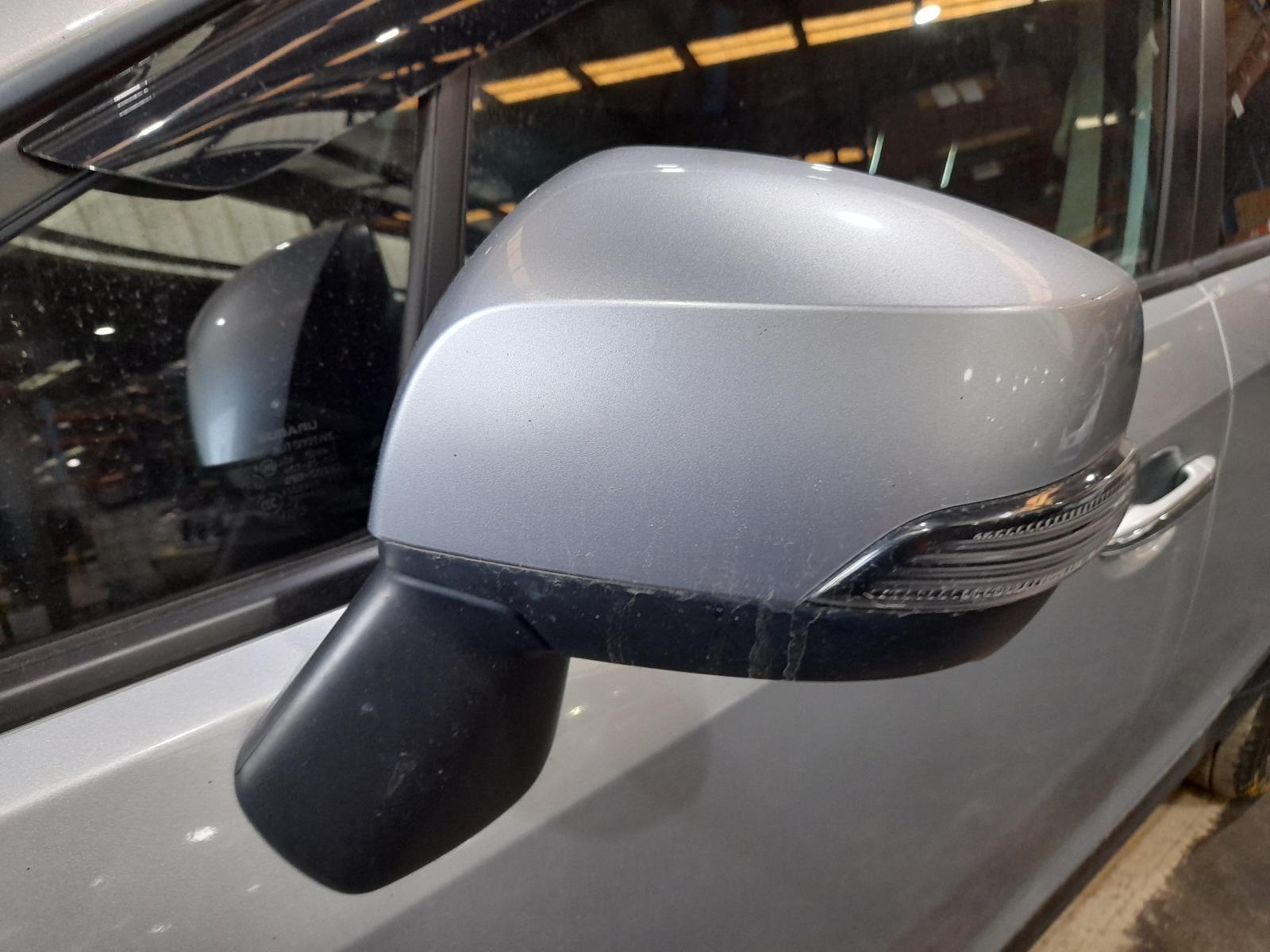 View Auto part Left Door Mirror Subaru Xv 2012