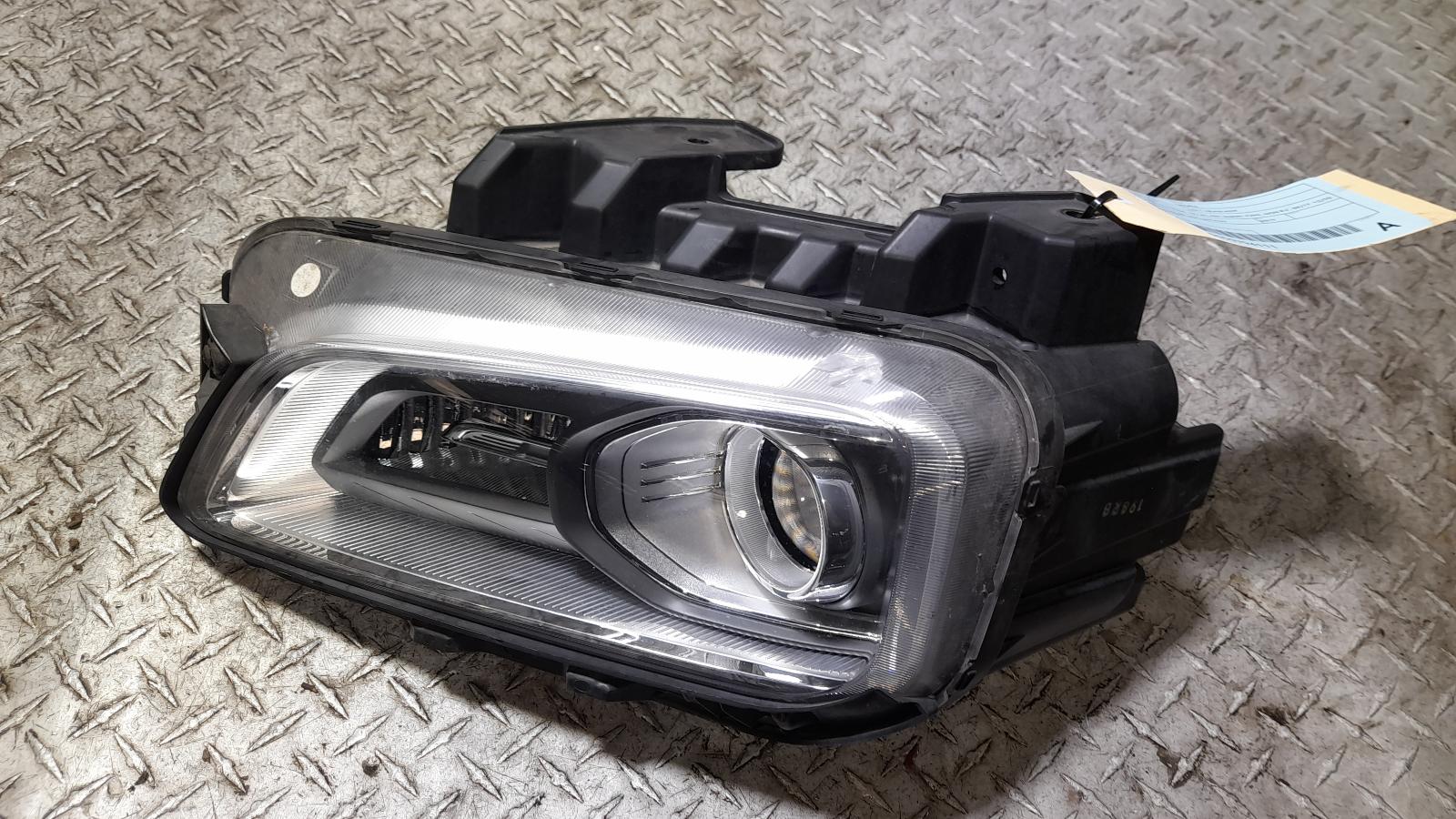 View Auto part Left Headlamp Hyundai Kona 2019