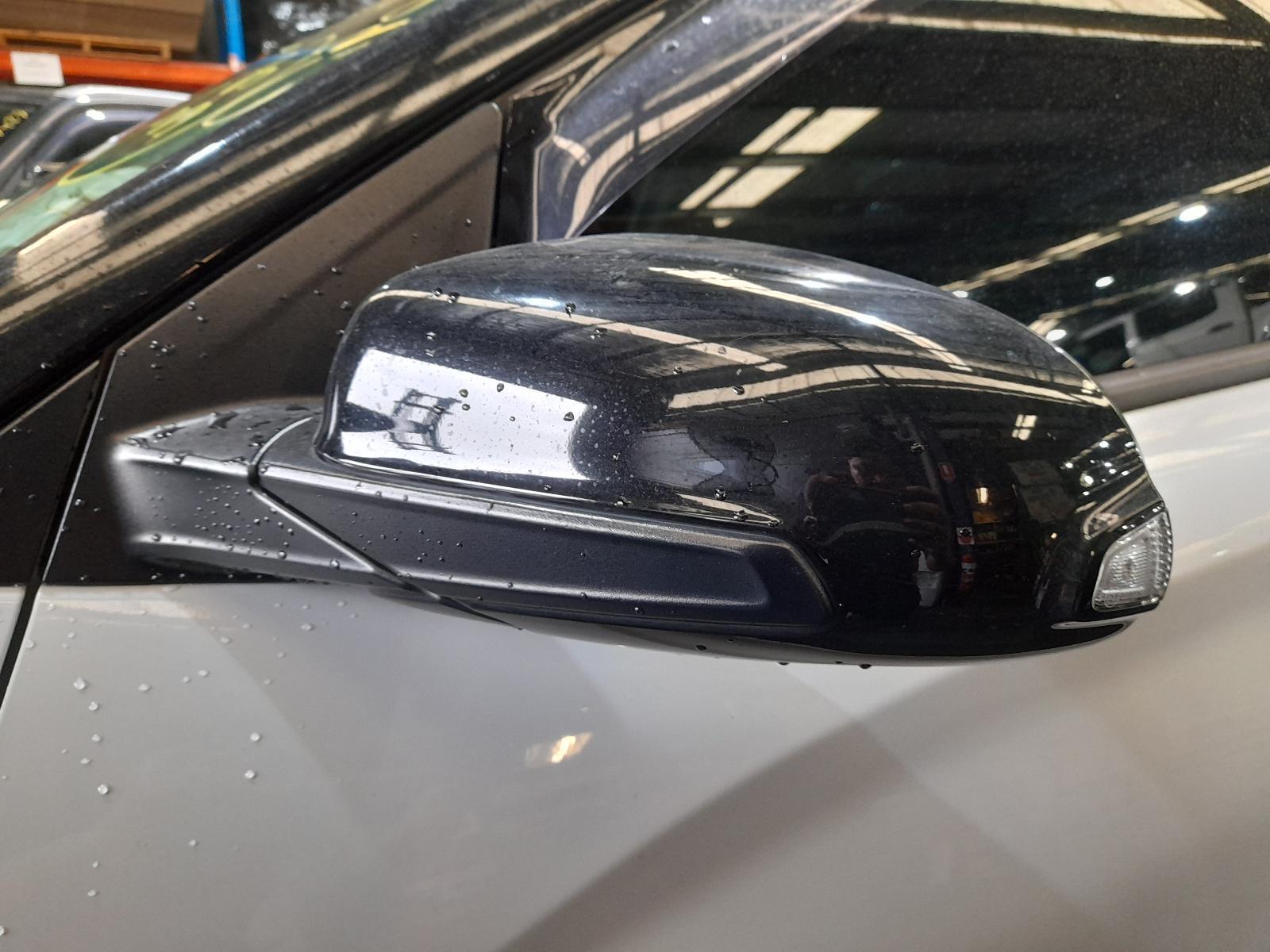 View Auto part Left Door Mirror Hyundai Kona 2019