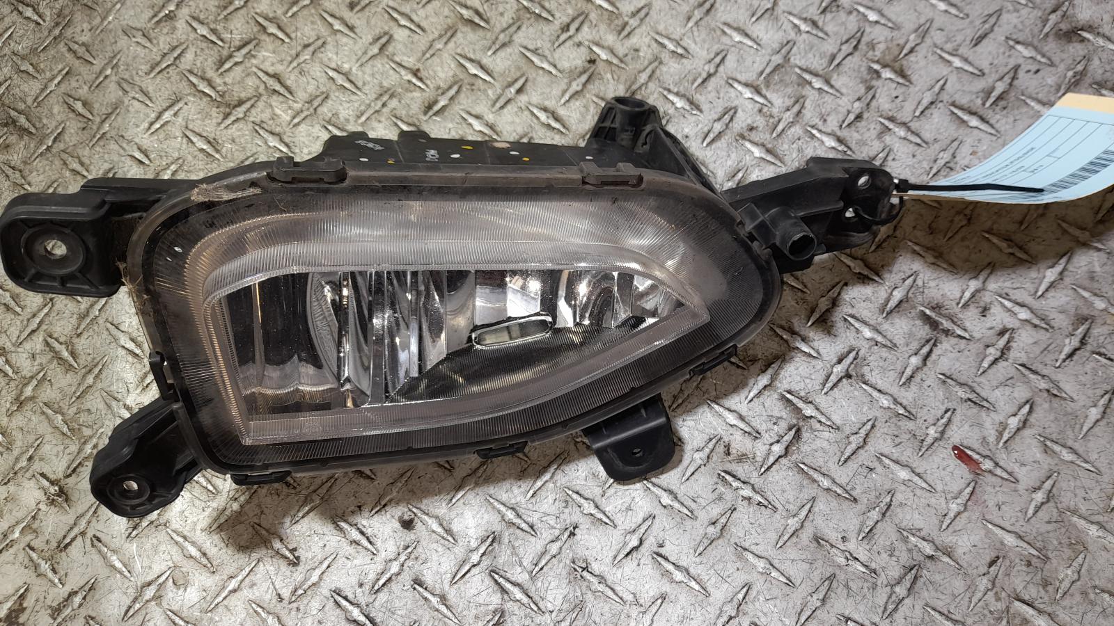 View Auto part Right Indicator/Fog/Side Hyundai Kona 2019