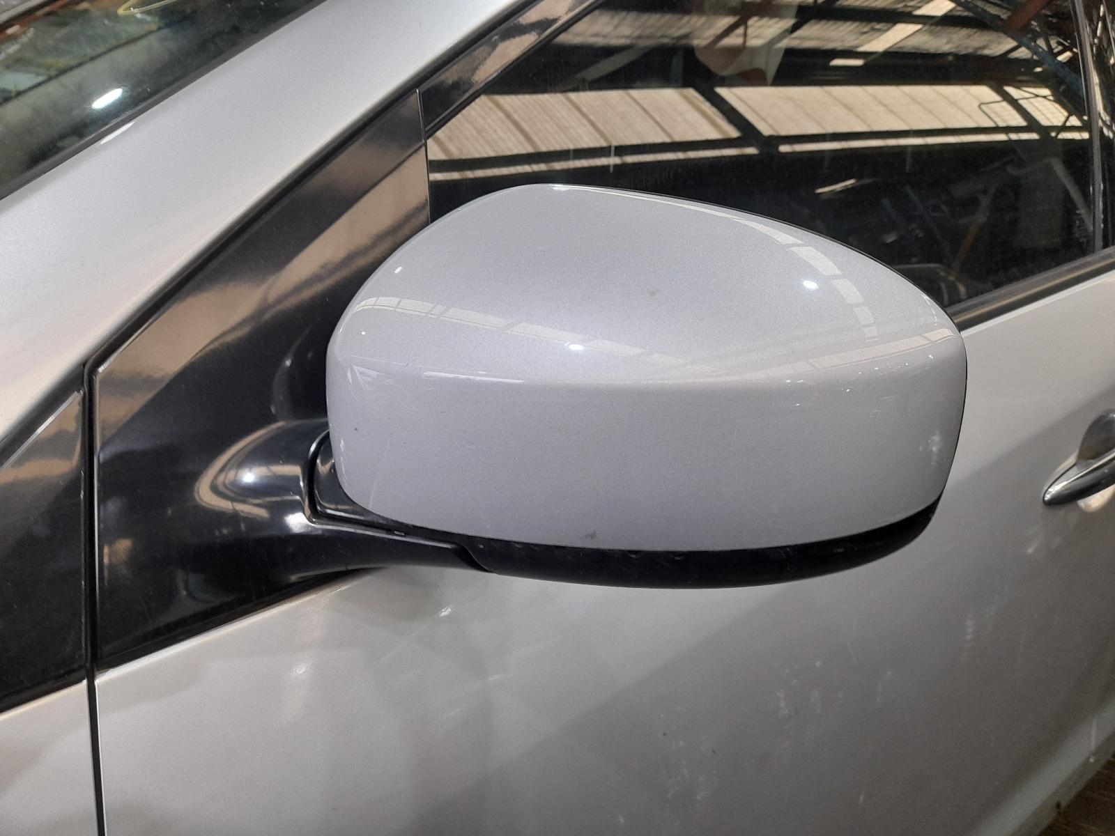 View Auto part Left Door Mirror Nissan Murano 2011