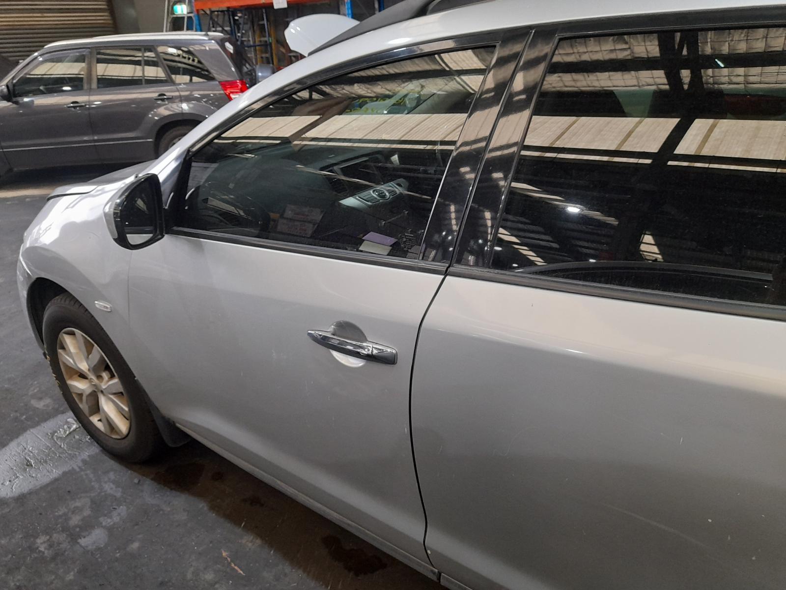 View Auto part Left Front Door Window Nissan Murano 2011