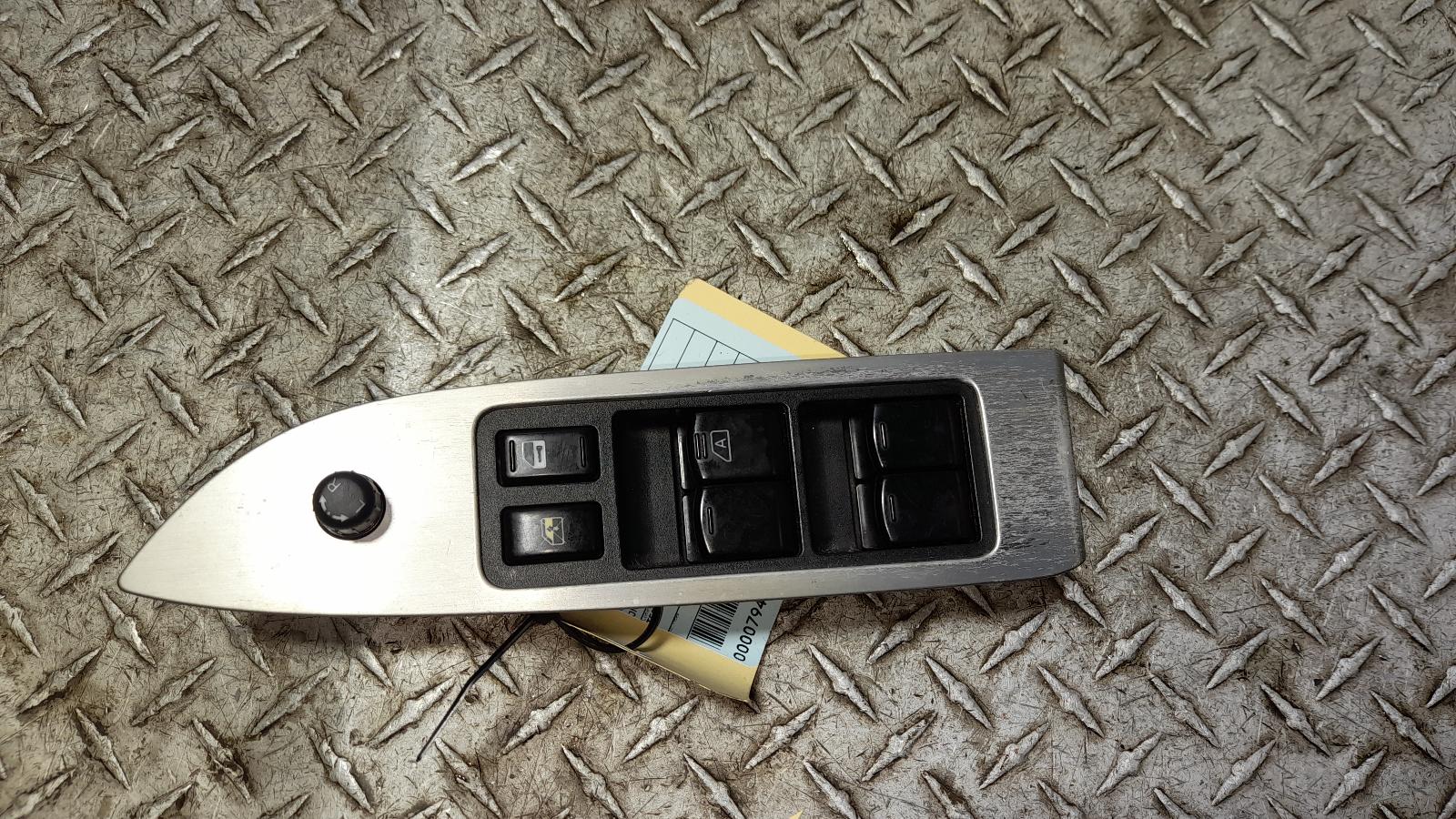 View Auto part Pwr Dr Wind Switch Nissan Murano 2011