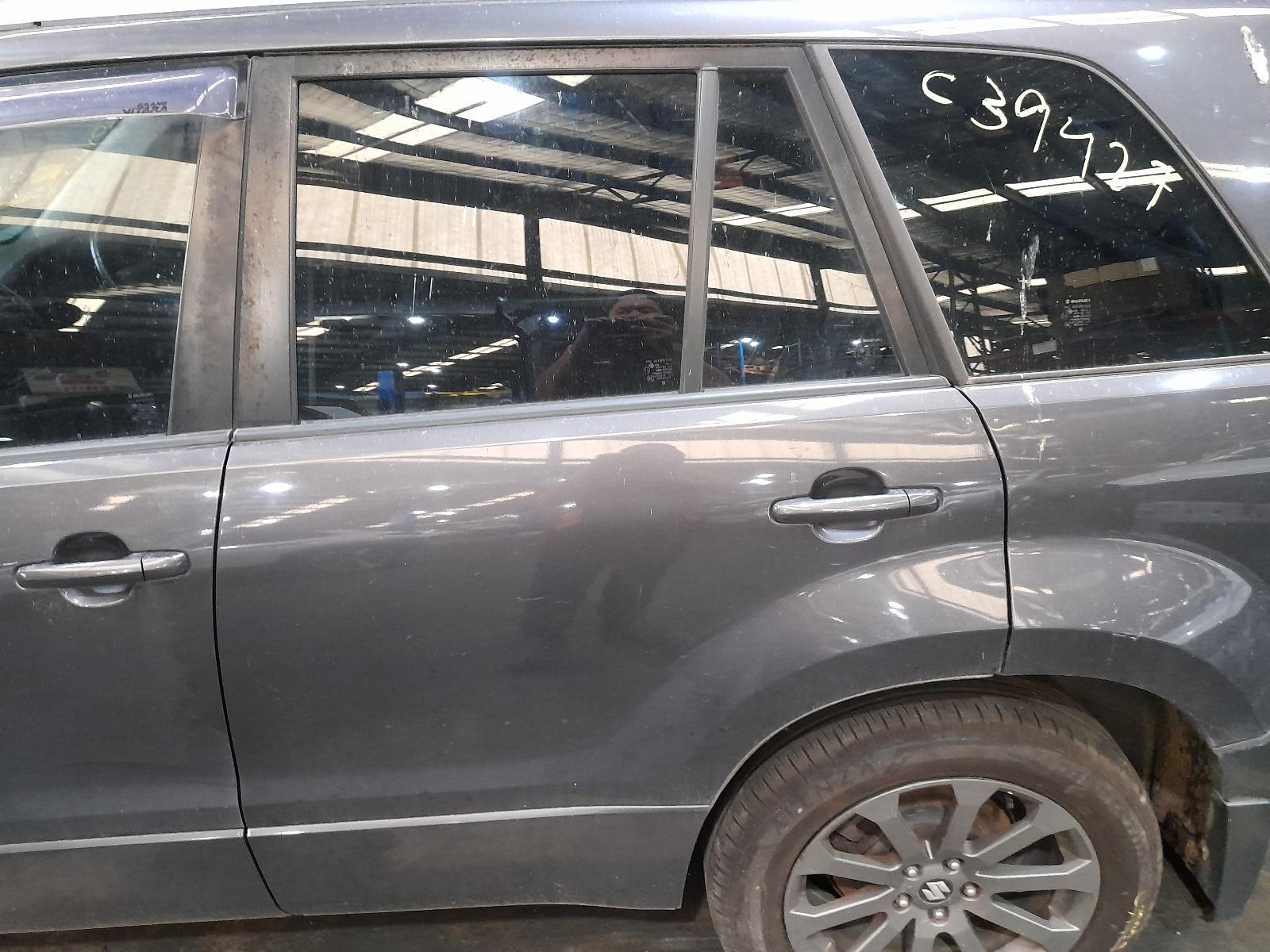 View Auto part Left Rear Door Window Suzuki Vitara 2015