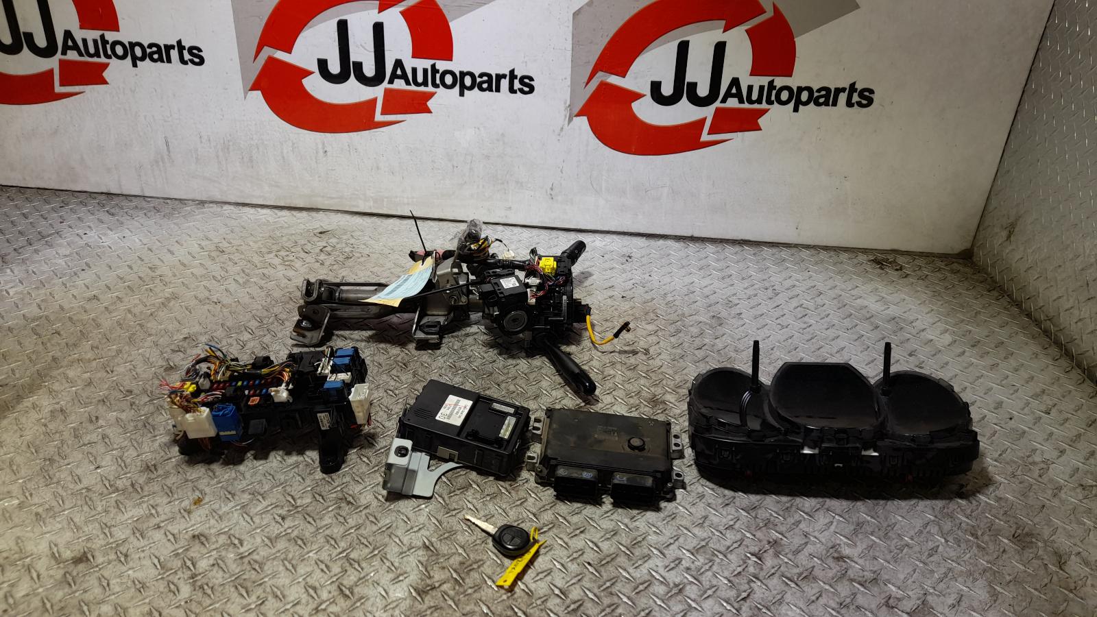 View Auto part Ecu Suzuki Vitara 2015