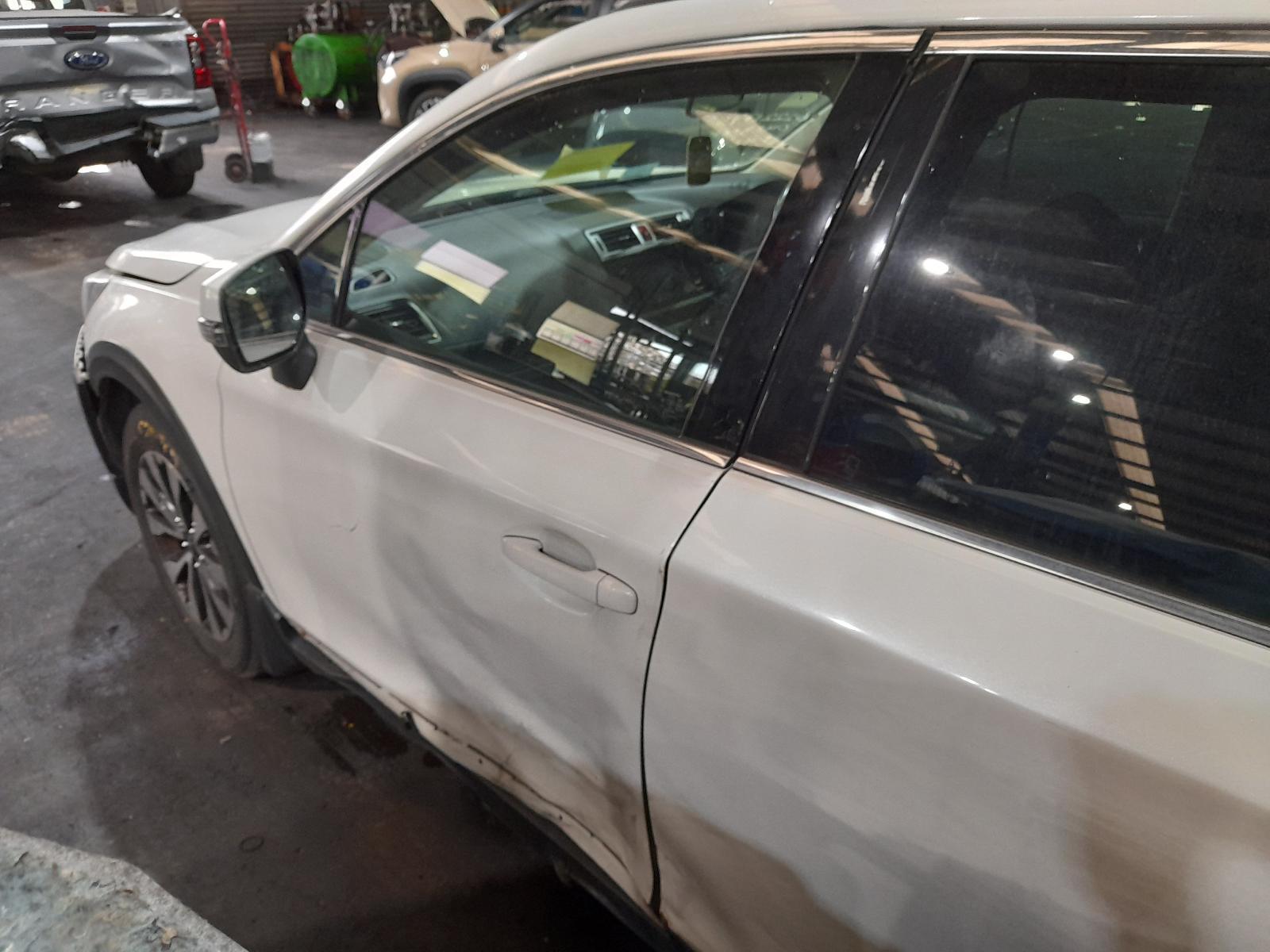View Auto part Left Front Window Reg/Motor Subaru Outback 2015