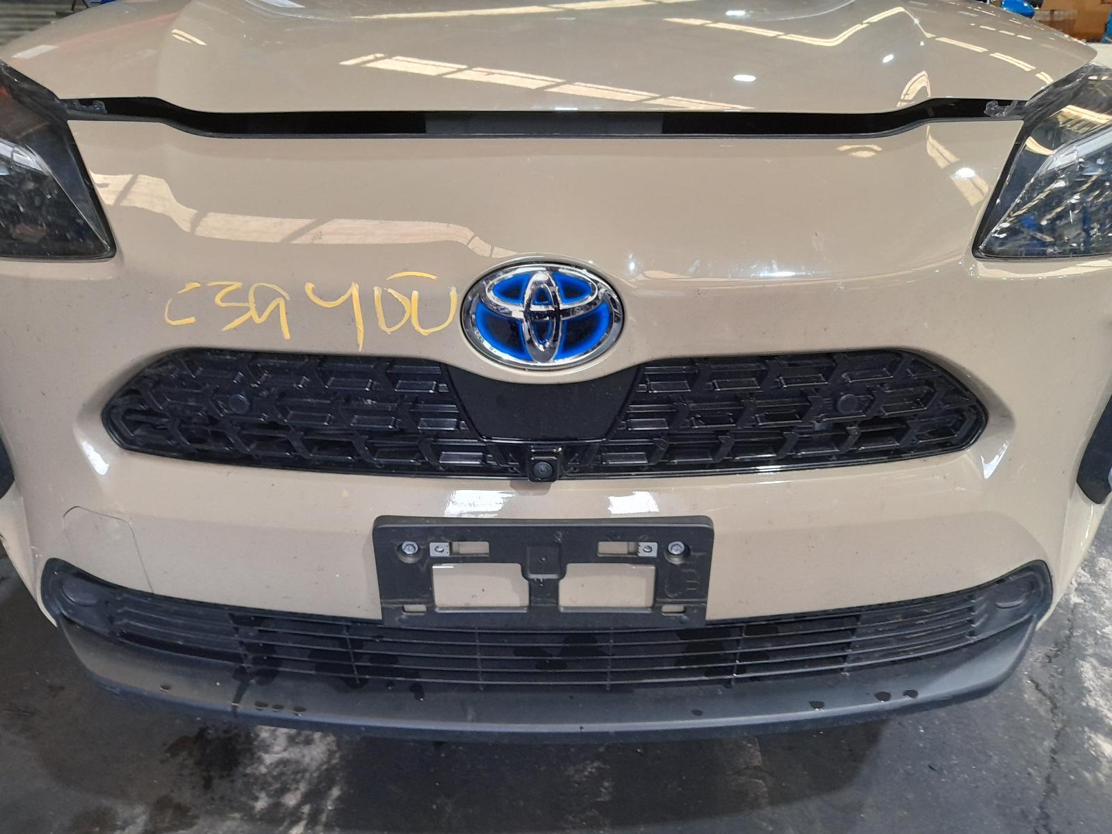 View Auto part Grille Toyota Yaris Cross 2023