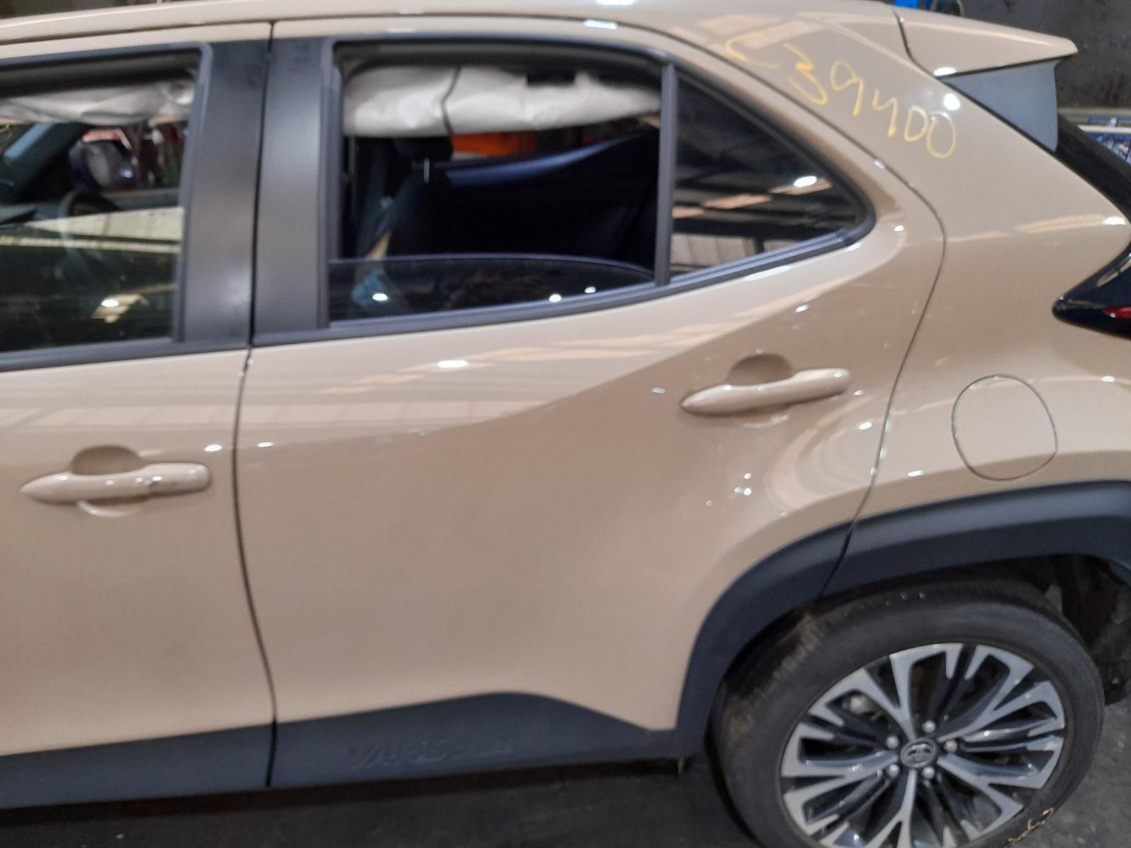 View Auto part Left Rear Door/Sliding Toyota Yaris Cross 2023