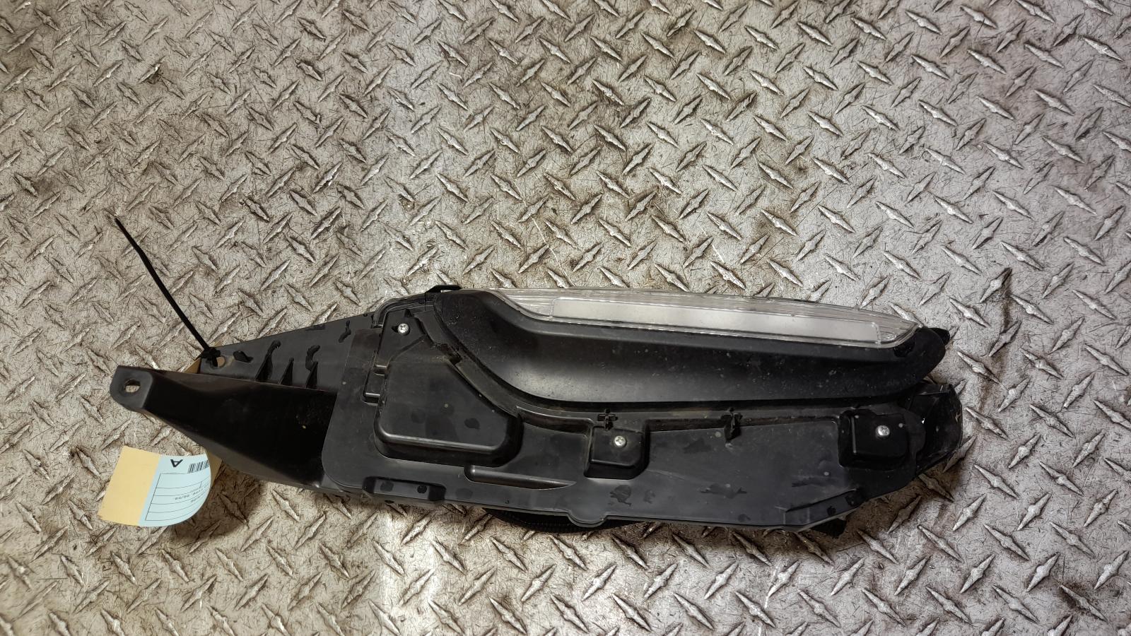 View Auto part Right Indicator/Fog/Side Toyota Yaris Cross 2023