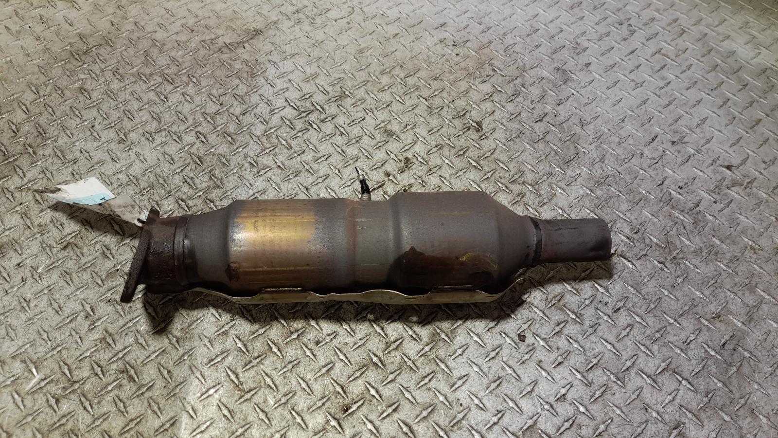 View Auto part Catalytic Converter Hyundai Elantra 2014