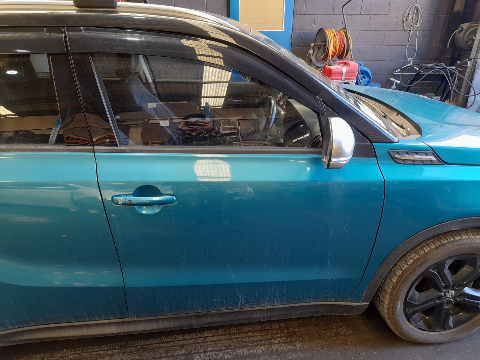 View Auto part Right Front Door Suzuki Vitara 2016