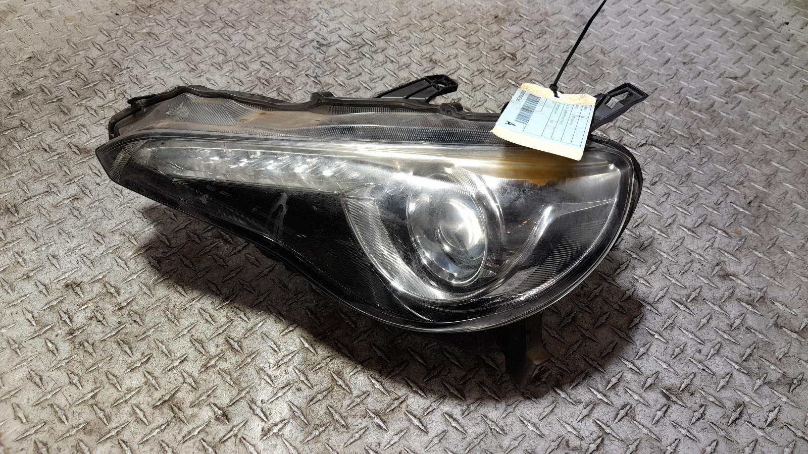 View Auto part Left Headlamp Toyota 86 2013