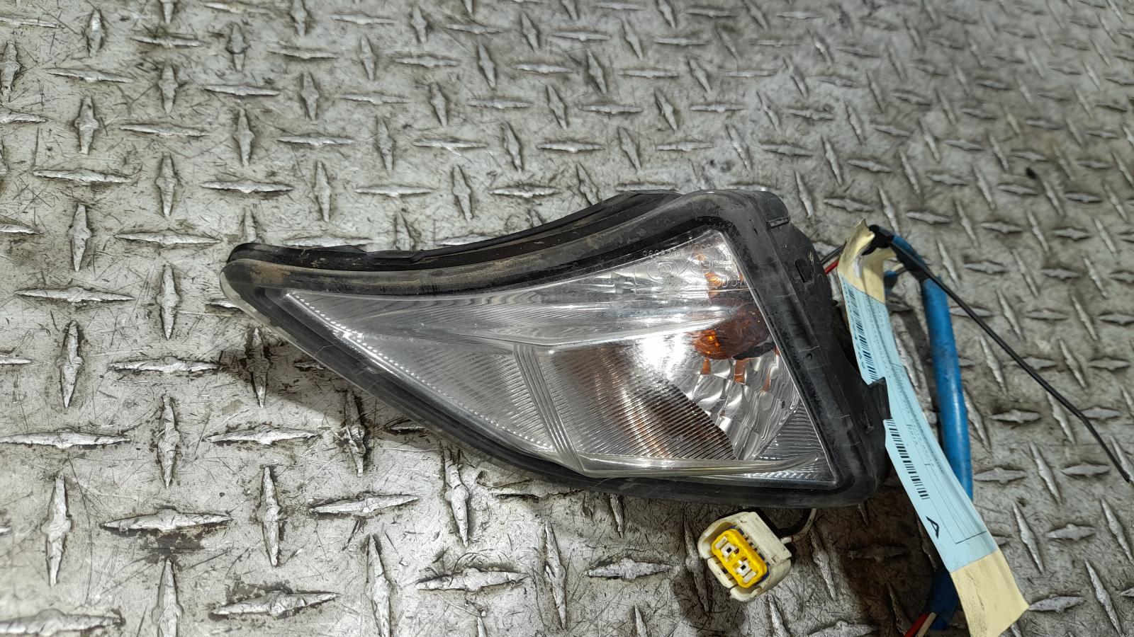 View Auto part Right Indicator/Fog/Side Toyota 86 2013