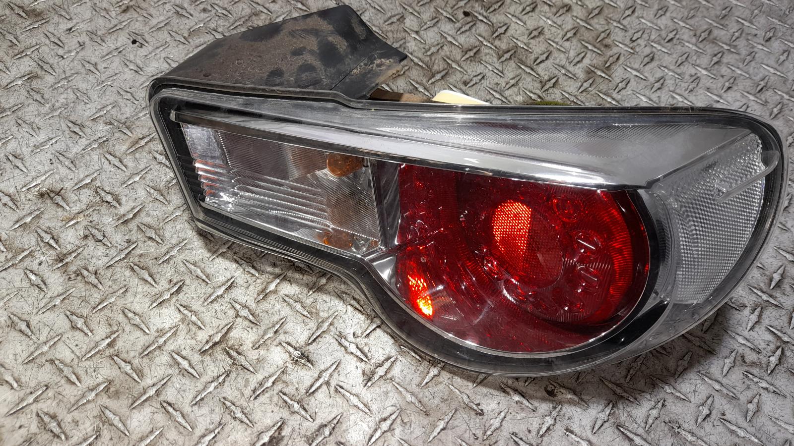View Auto part Right Taillight Toyota 86 2013