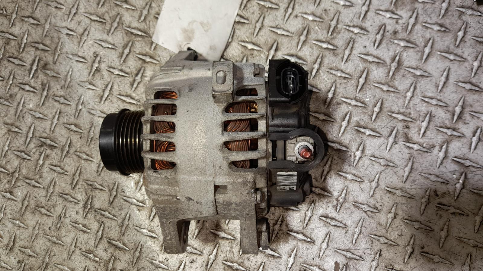 View Auto part Alternator Hyundai Veloster 2013