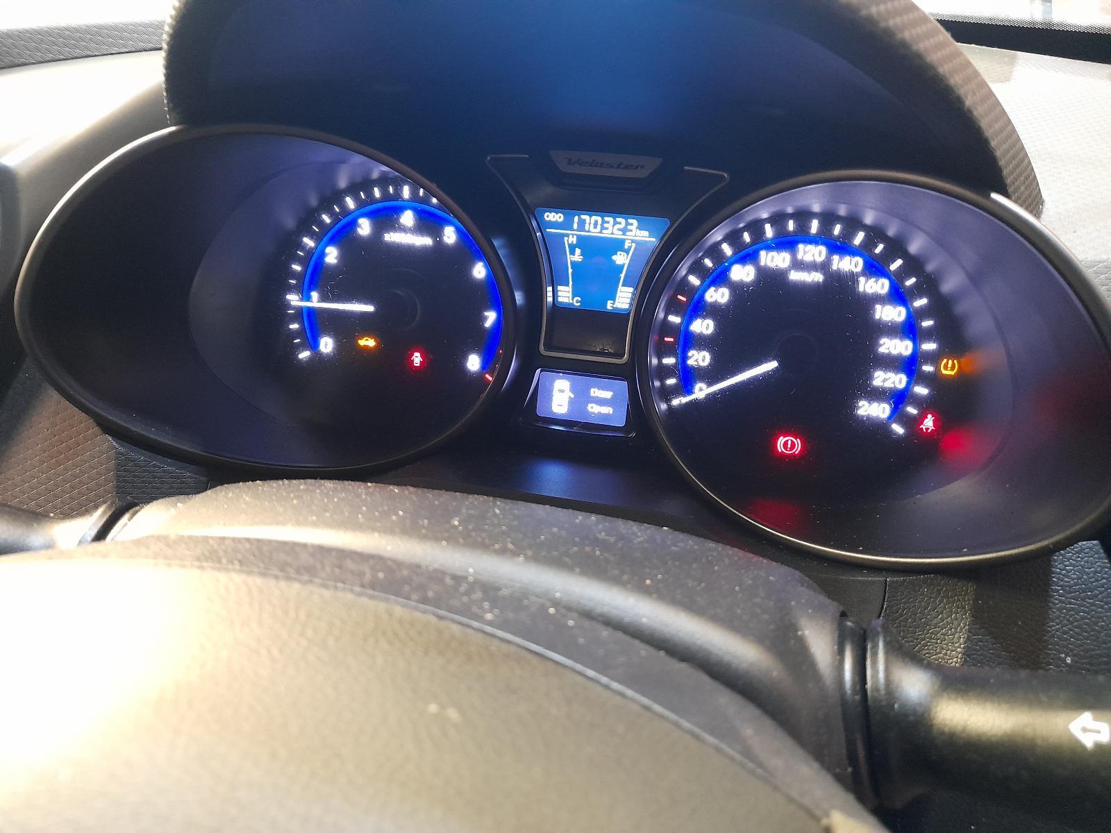View Auto part Instrument Cluster Hyundai Veloster 2013