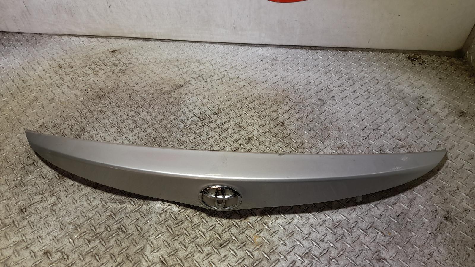 View Auto part Rear Garnish Toyota Corolla 2018