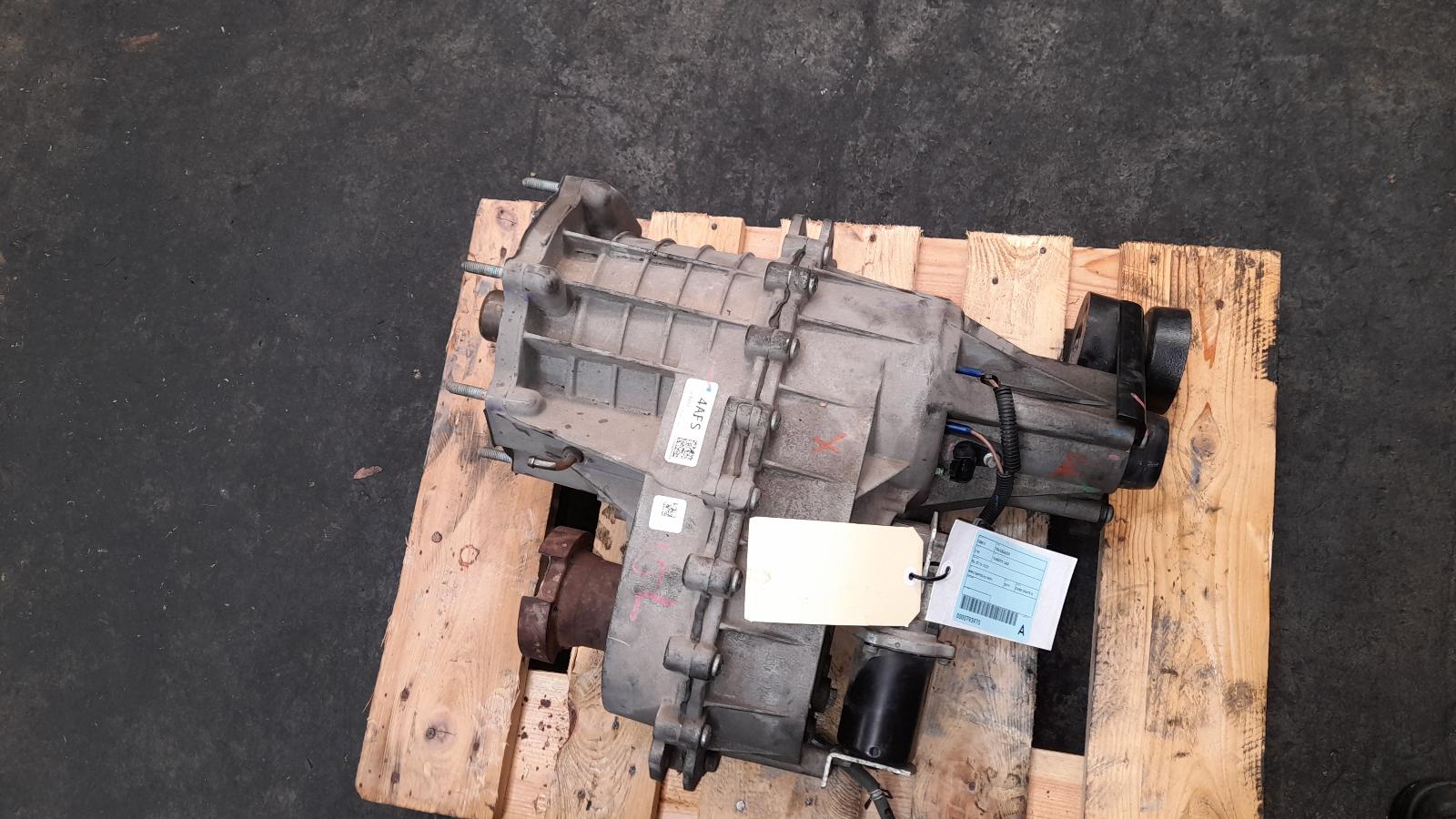 View Auto part Transfer Case Holden Trailblazer 2019