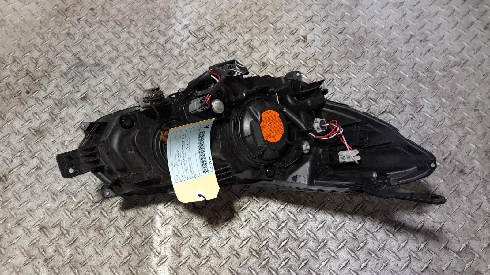 View Auto part Left Headlamp Subaru Xv 2014