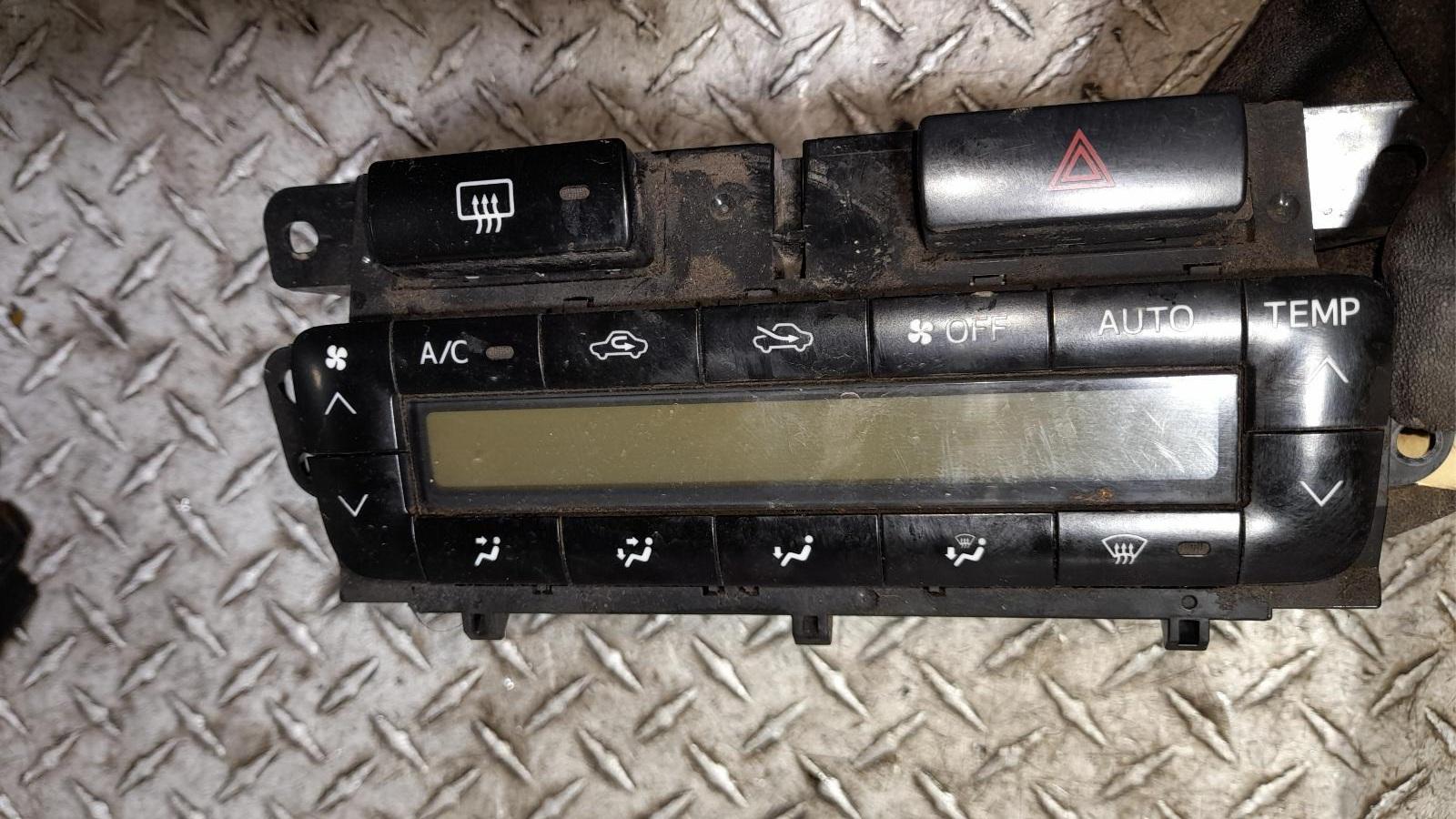View Auto part Heater/Ac Controls Toyota Hilux 2014