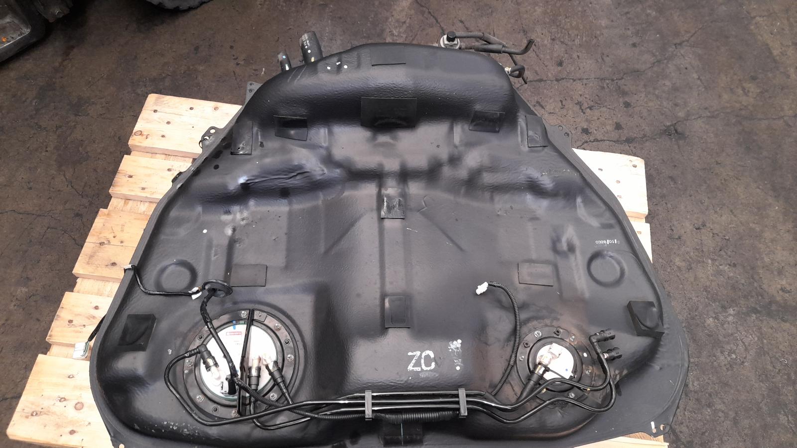 View Auto part Fuel Tank Subaru Impreza 2013