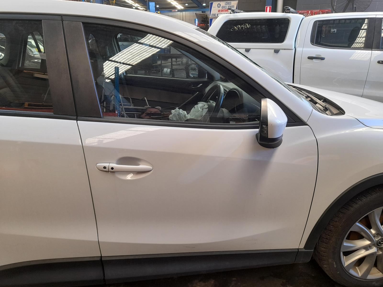 View Auto part Right Front Door Window Mazda Cx5 2014