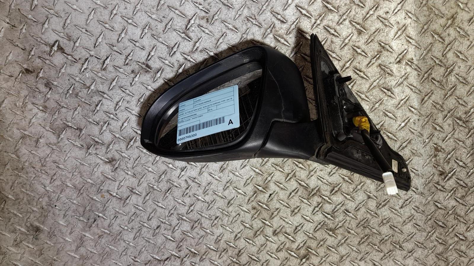 View Auto part Left Door Mirror Toyota Camry 2016