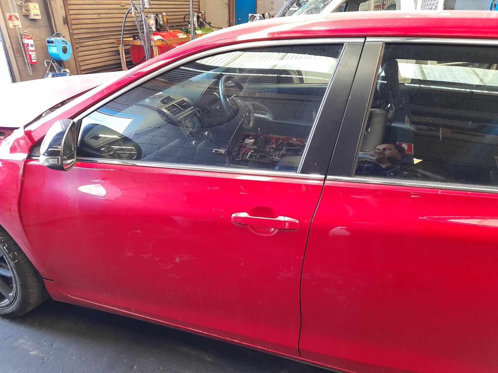 View Auto part Left Front Window Reg/Motor Toyota Camry 2016