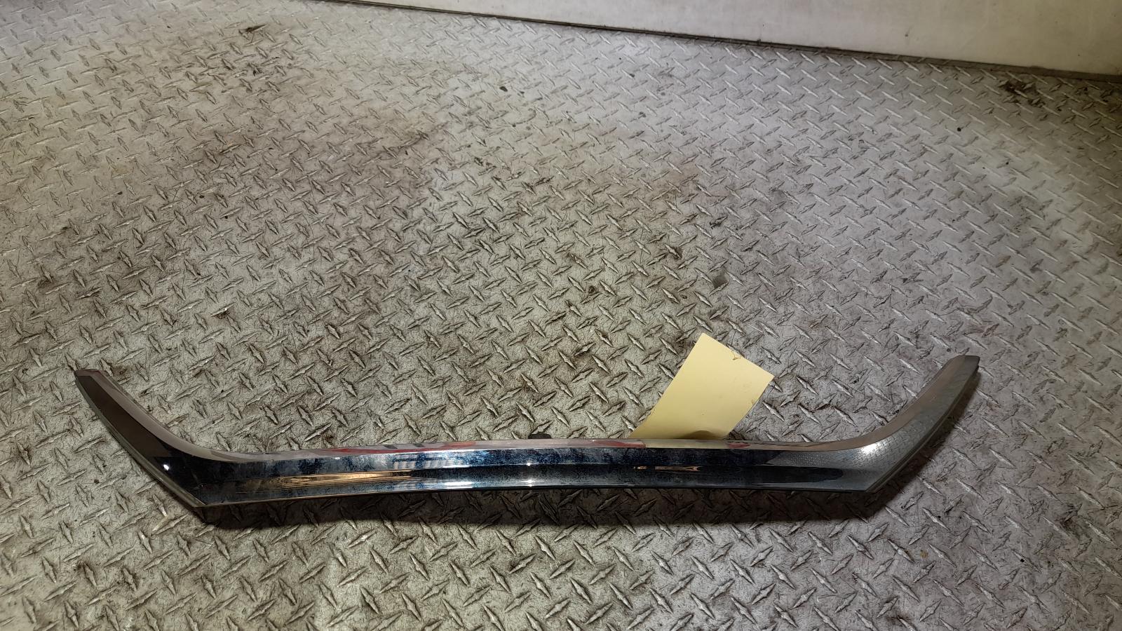 View Auto part Rear Garnish Toyota Camry 2016