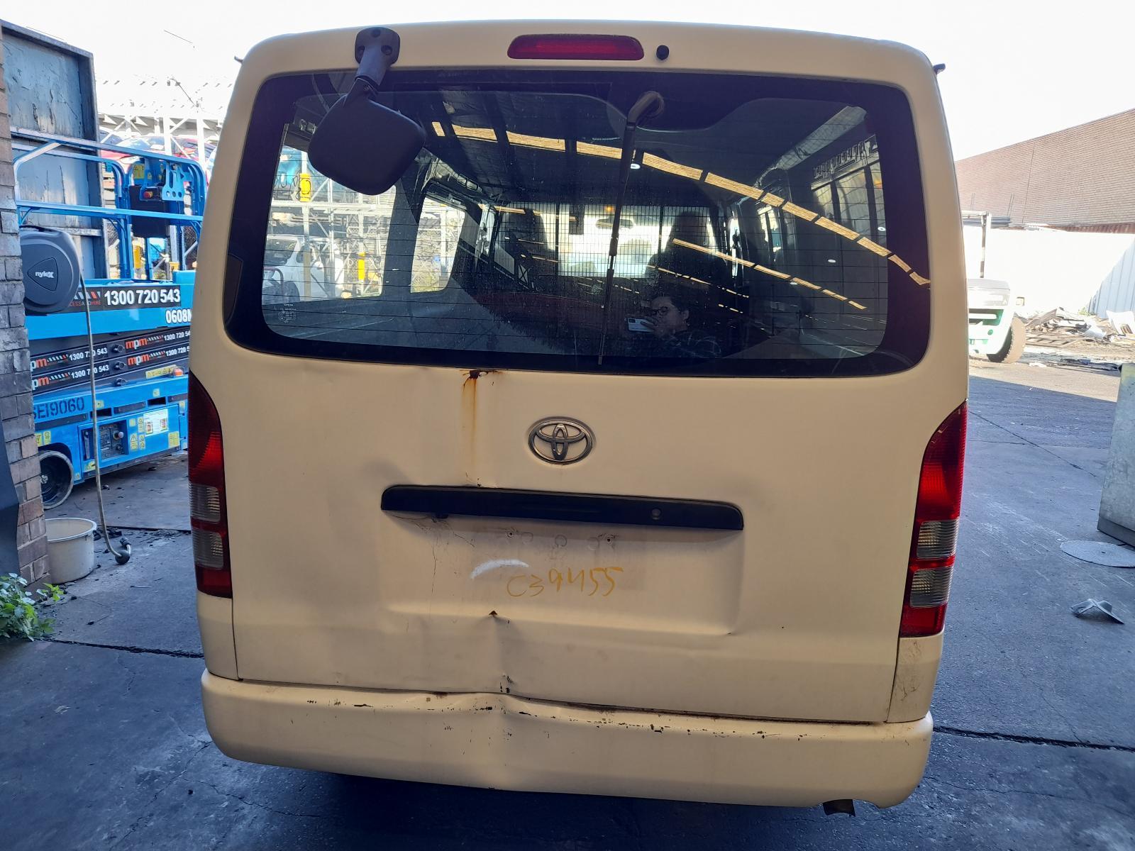 View Auto part Rear/Tailgate Glass Toyota Hiace 2011