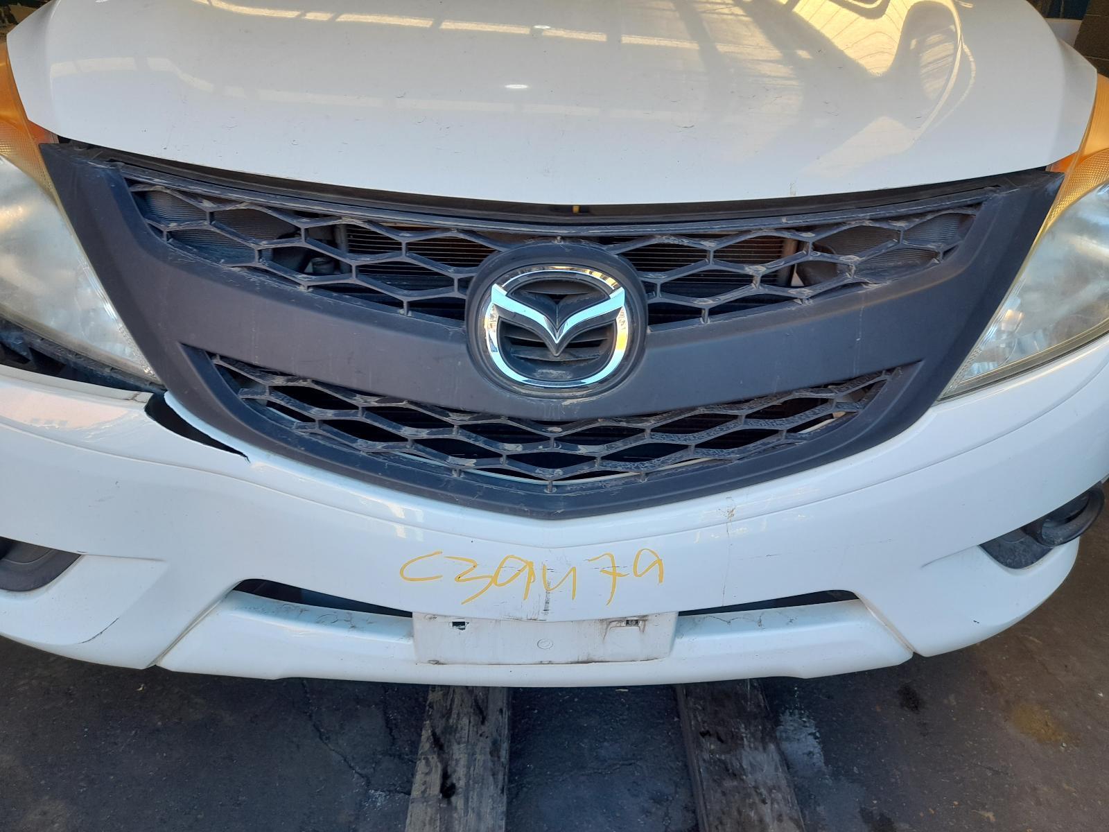 View Auto part Grille Mazda Bt50 2014