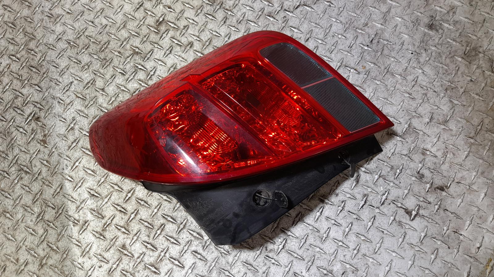 View Auto part Right Taillight Holden Trax 2016