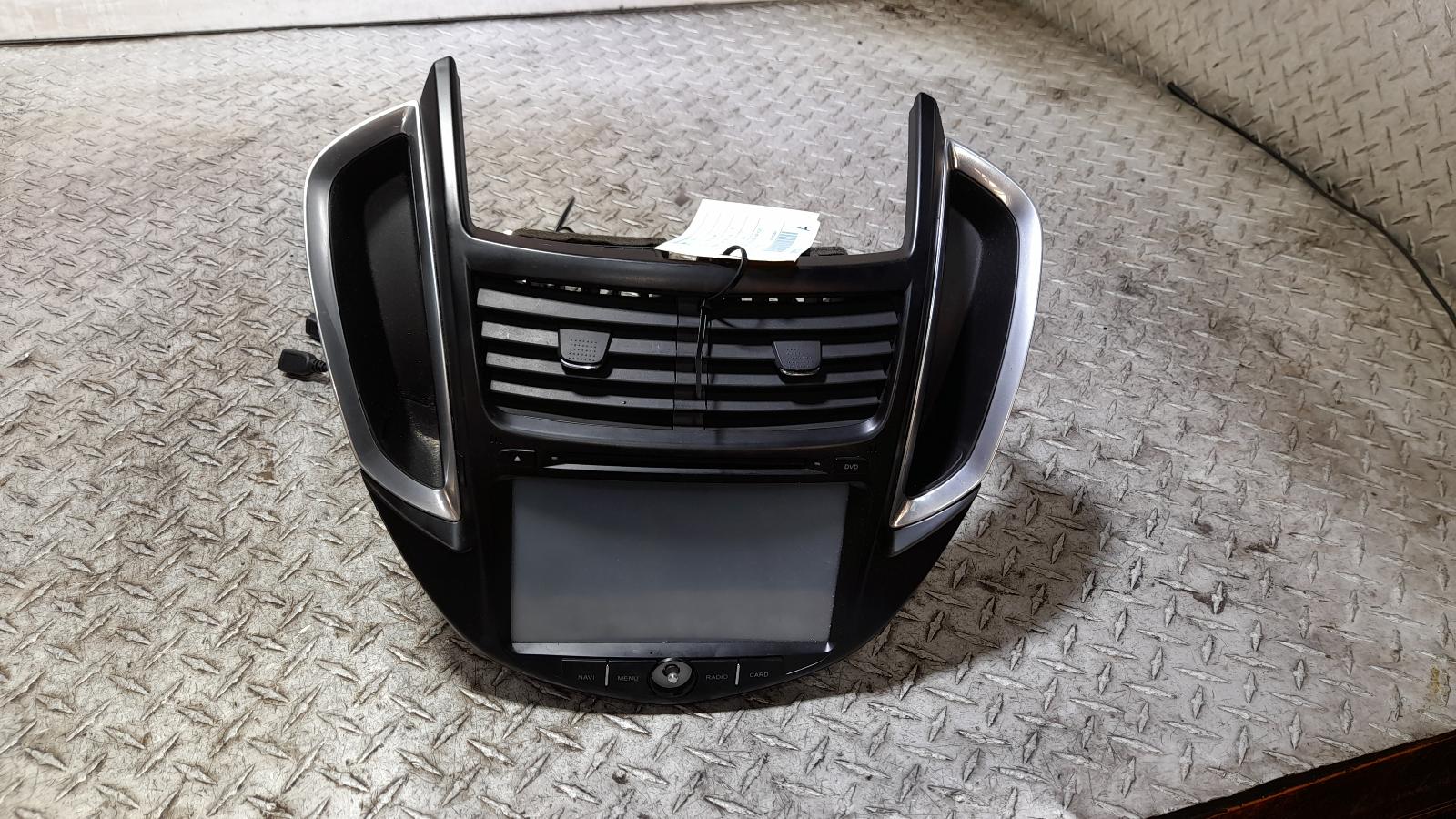View Auto part Radio/Cd/Dvd/Sat/Tv Holden Trax 2016