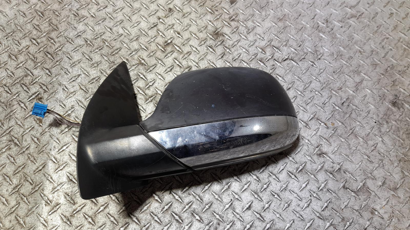View Auto part Left Door Mirror Volkswagen Amarok 2012