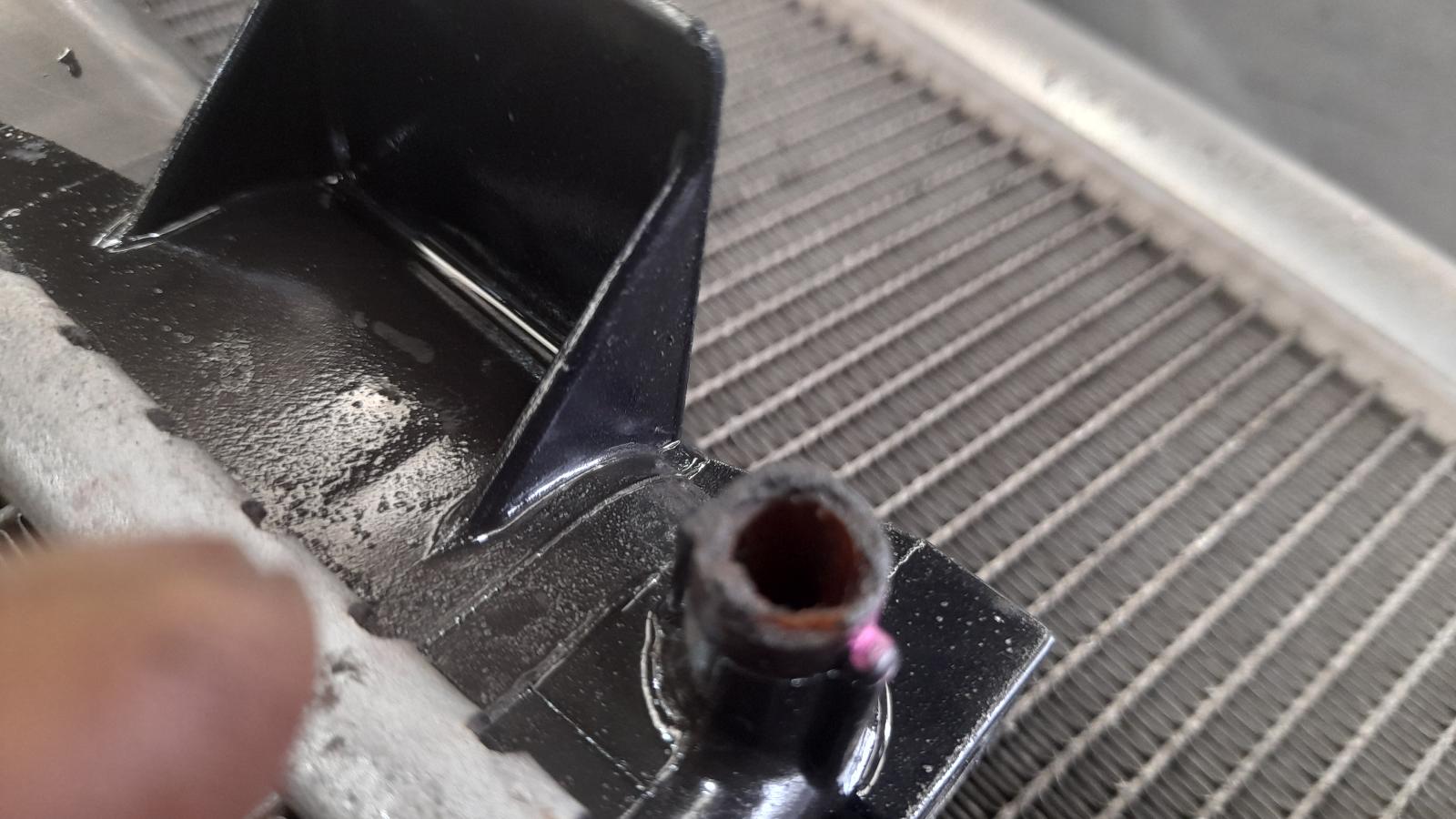 View Auto part Radiator Toyota Rav4 2012
