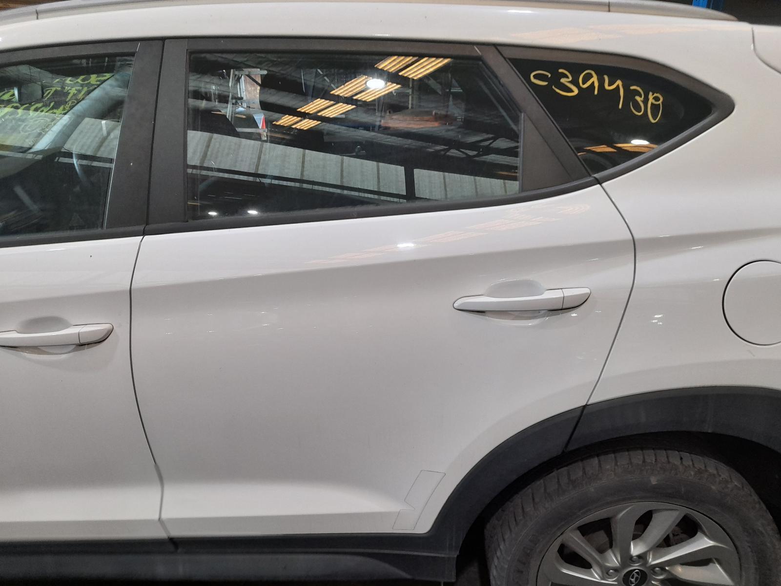 View Auto part Left Rear Side Glass Hyundai Tucson 2017