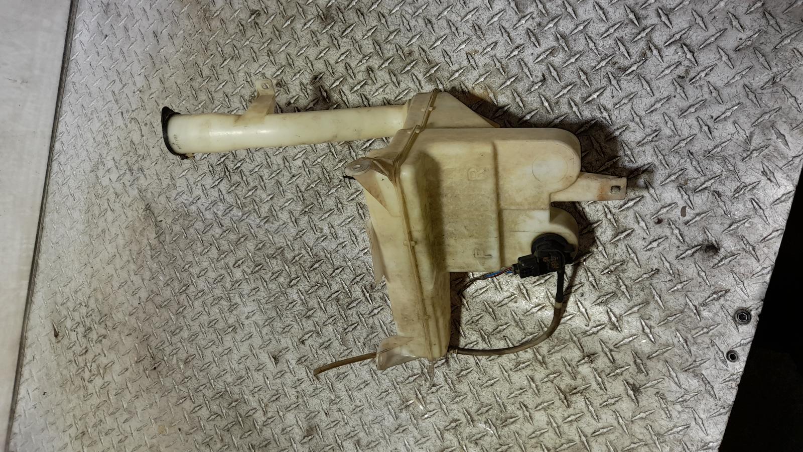 View Auto part Washer Bottle Toyota Hilux 2011