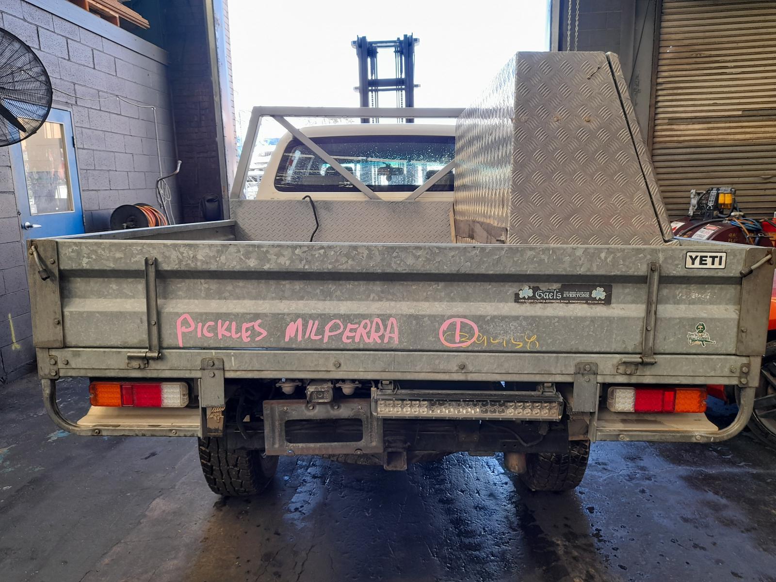 View Auto part Rear/Tailgate Glass Toyota Hilux 2011