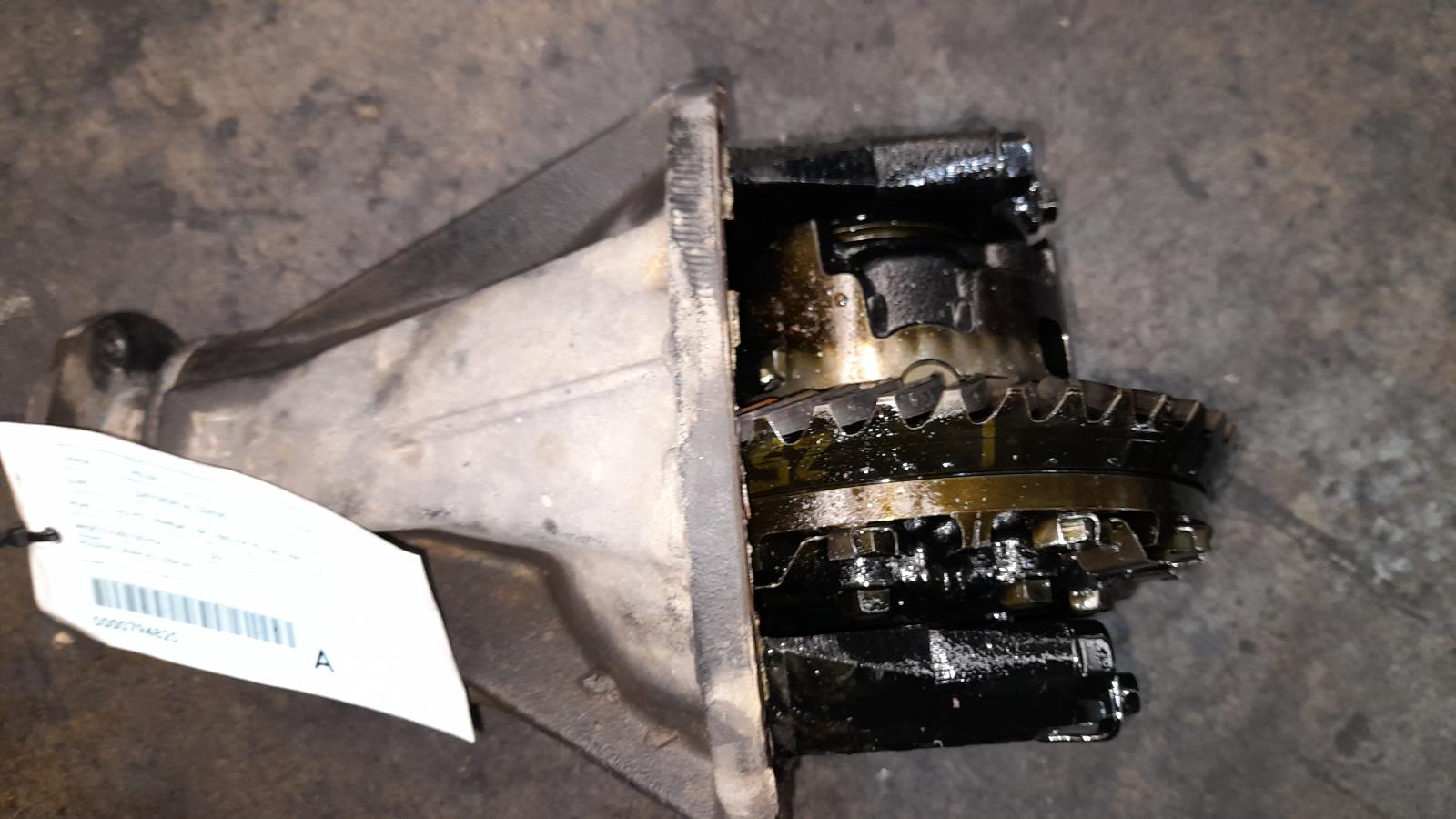 View Auto part Differential Centre Toyota Hilux 2011