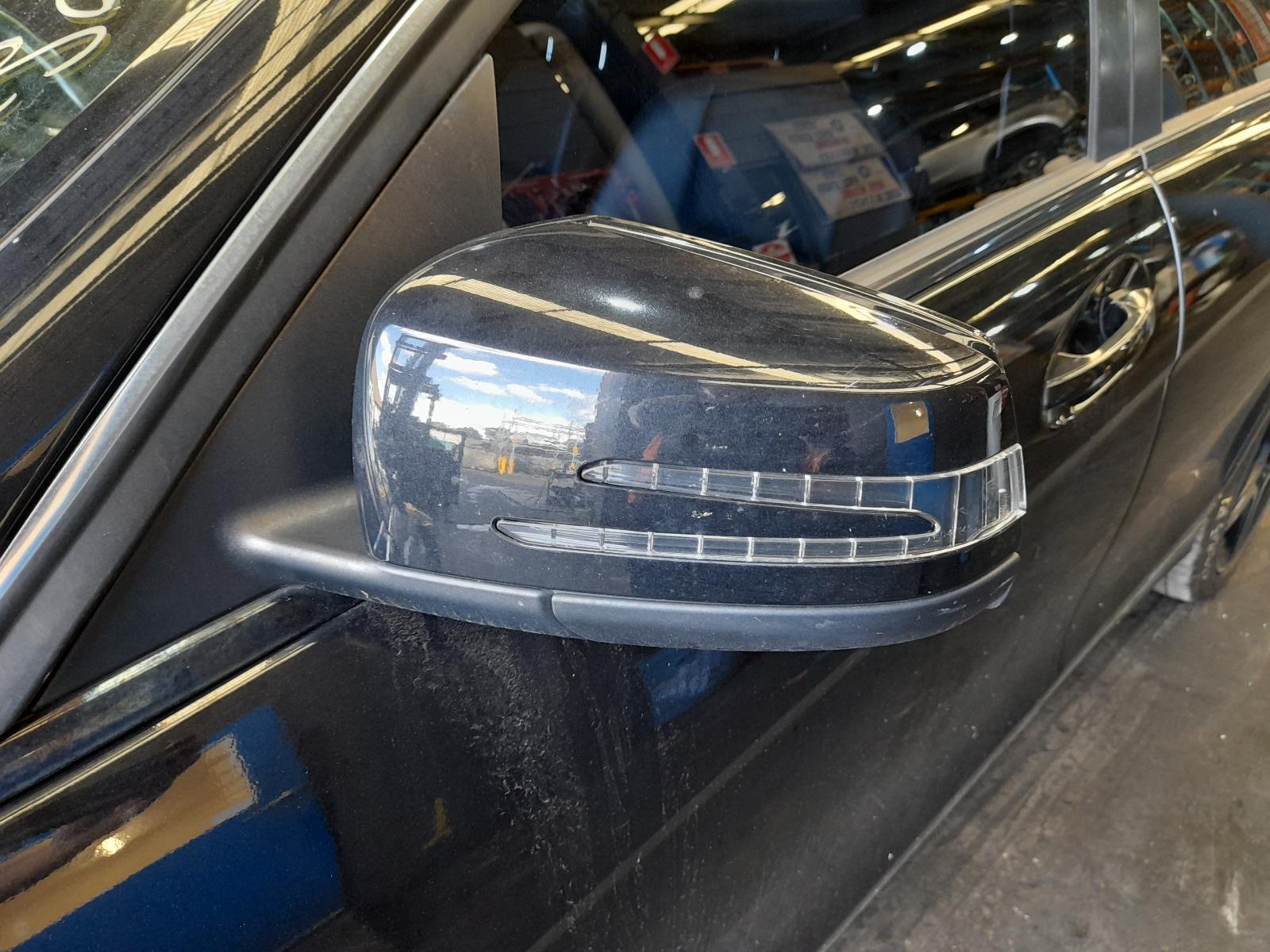 View Auto part Left Door Mirror Mercedes C Class 2013
