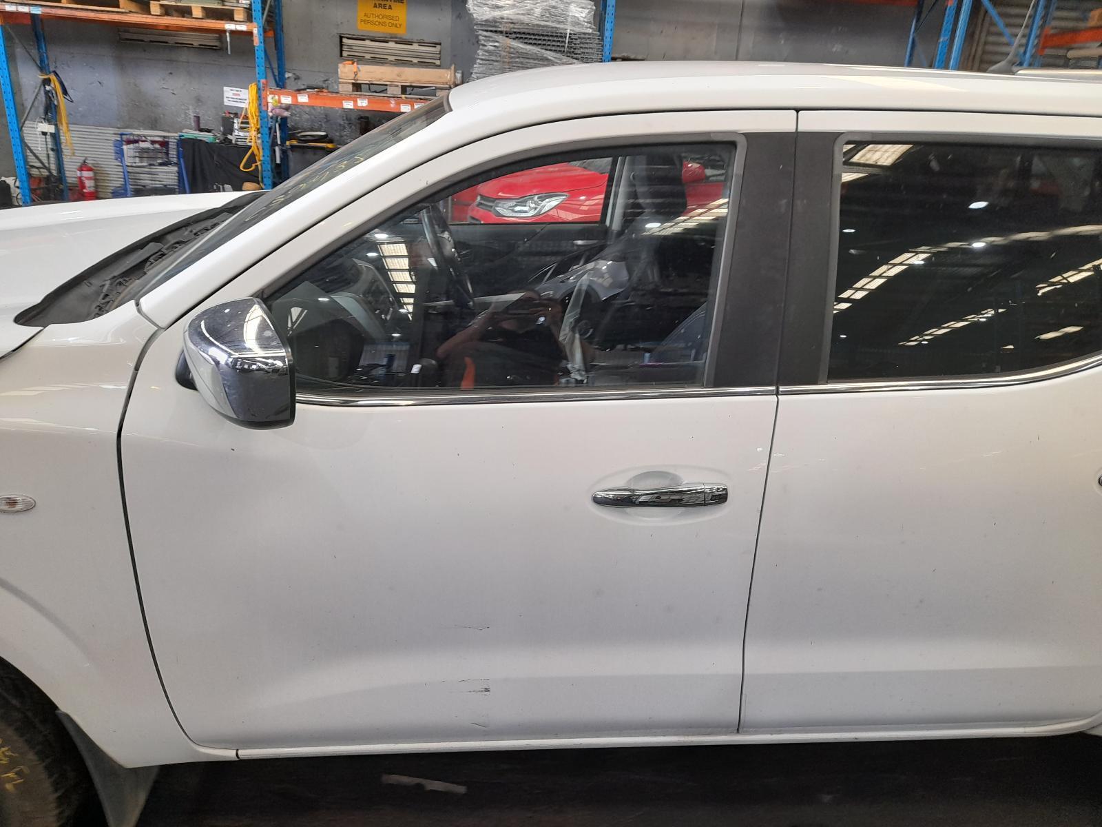 View Auto part Left Front Door Window Nissan Navara 2019
