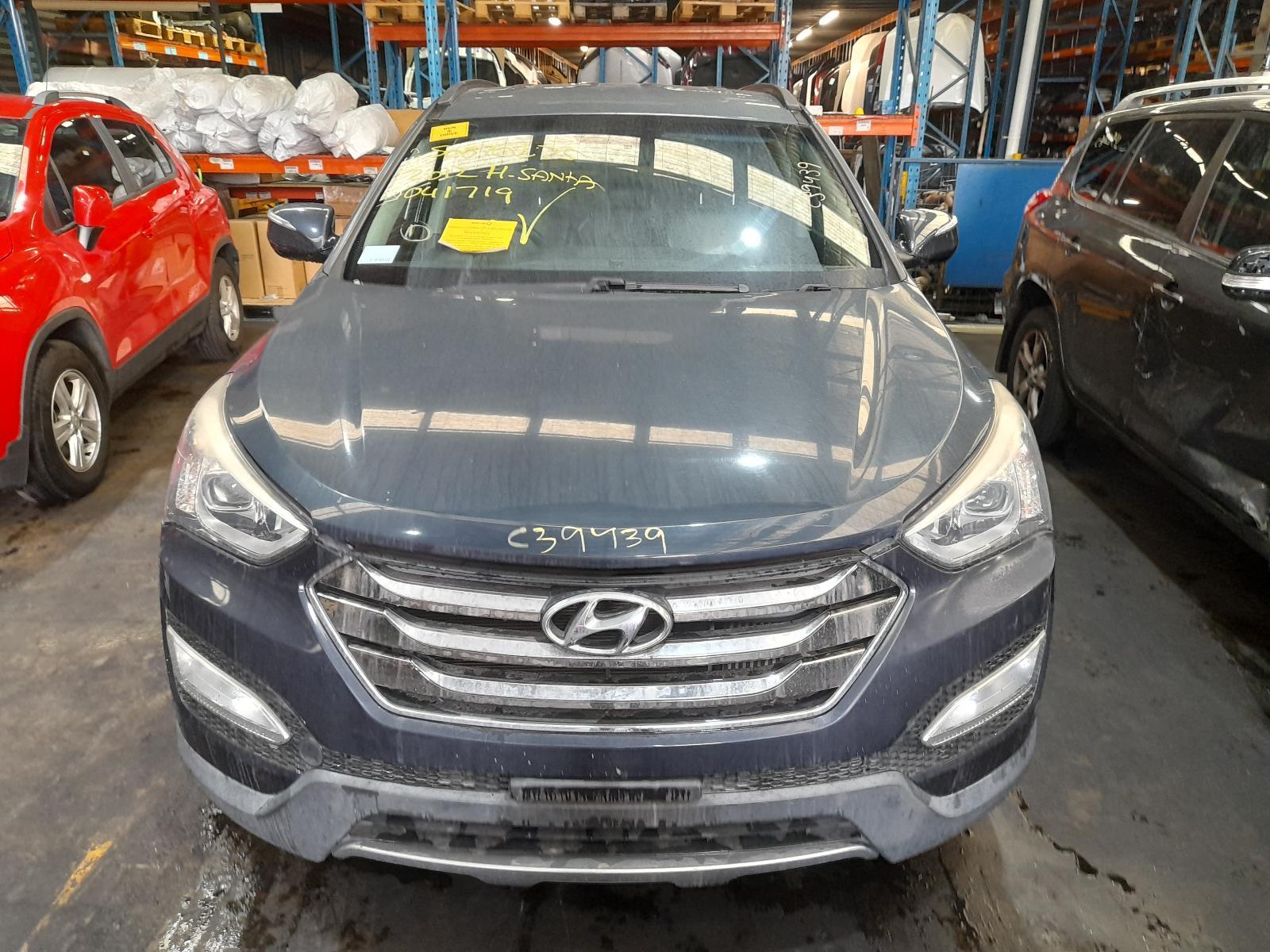 View Auto part Trans/Gearbox Hyundai Santa Fe 2012