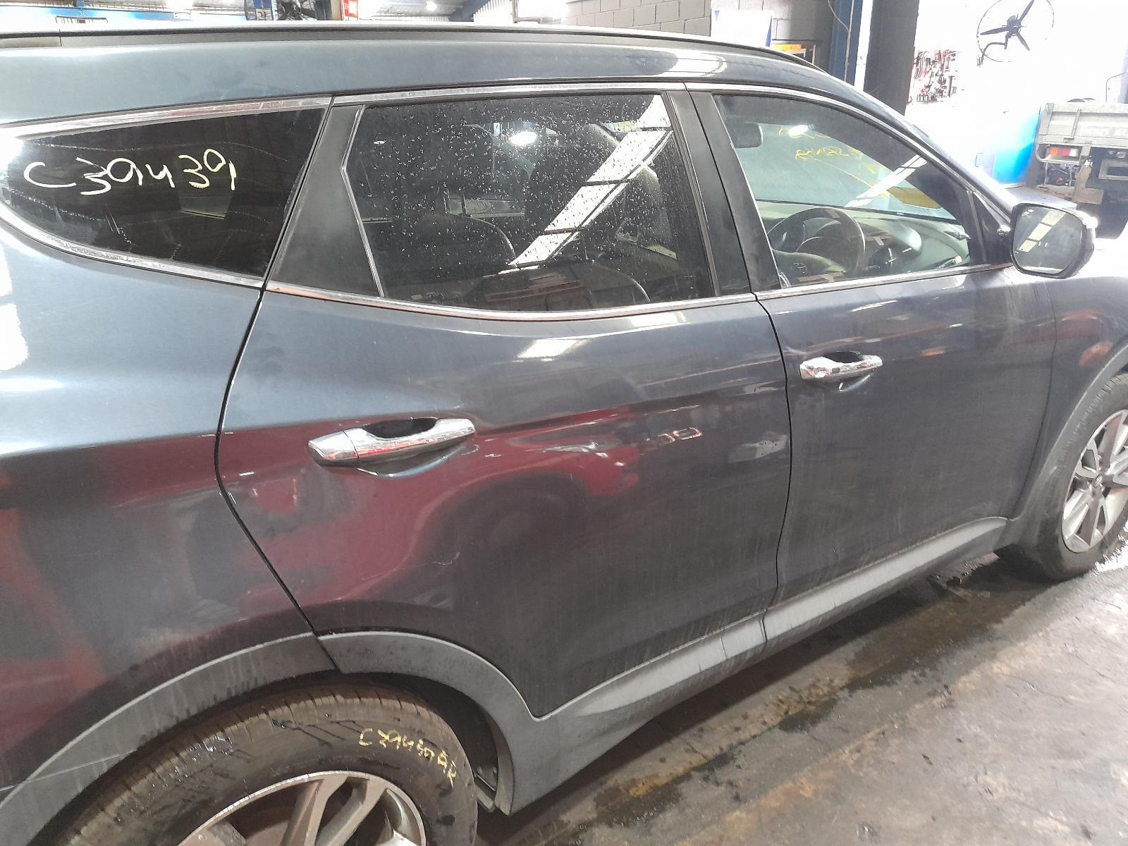 View Auto part Right Rear Door Window Hyundai Santa Fe 2012