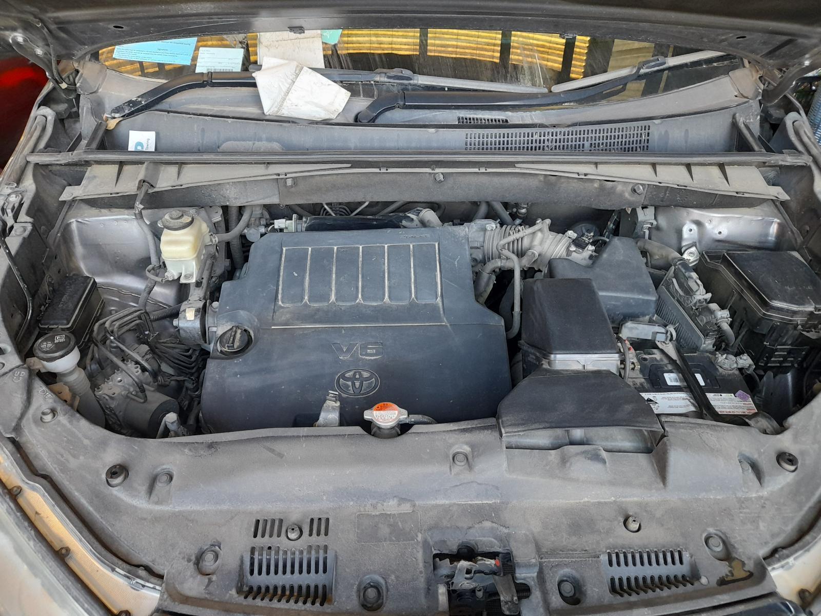 View Auto part Engine Toyota Kluger 2015