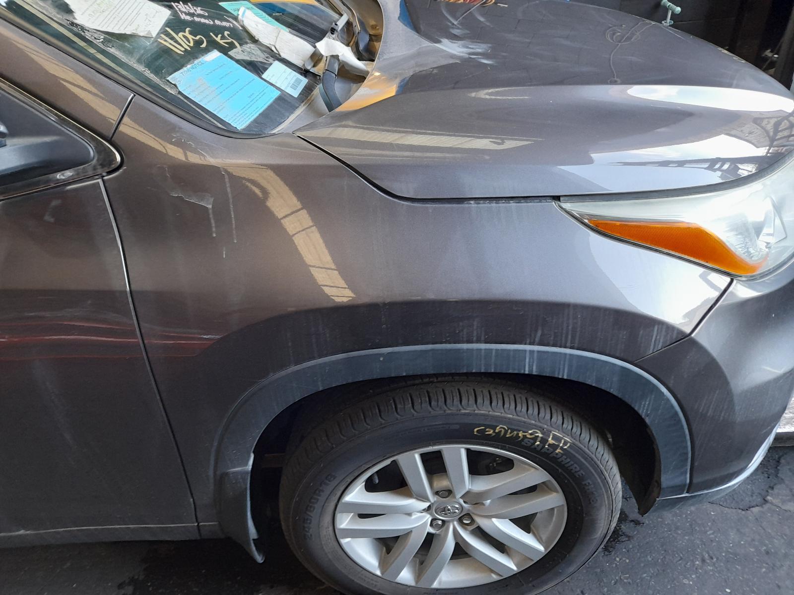View Auto part Right Guard Toyota Kluger 2015