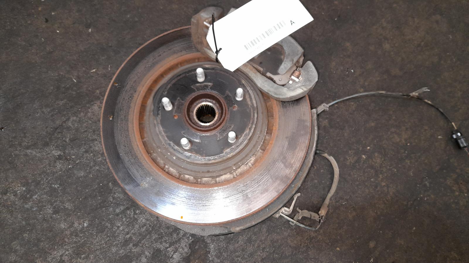 View Auto part Left Front Hub Assembly Toyota Kluger 2015