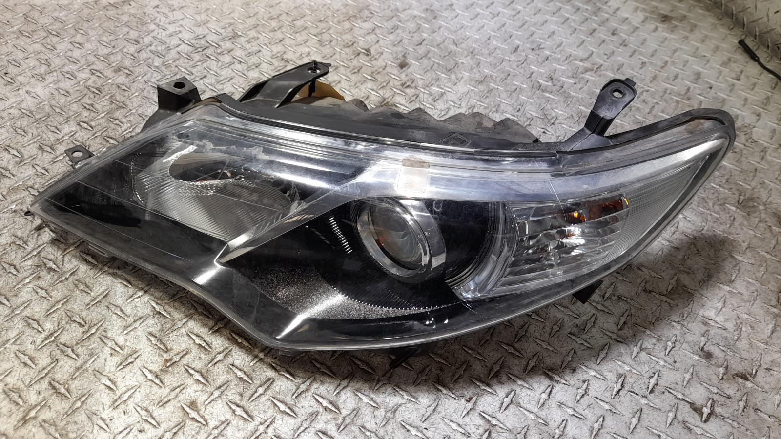 View Auto part Left Headlamp Toyota Camry 2014