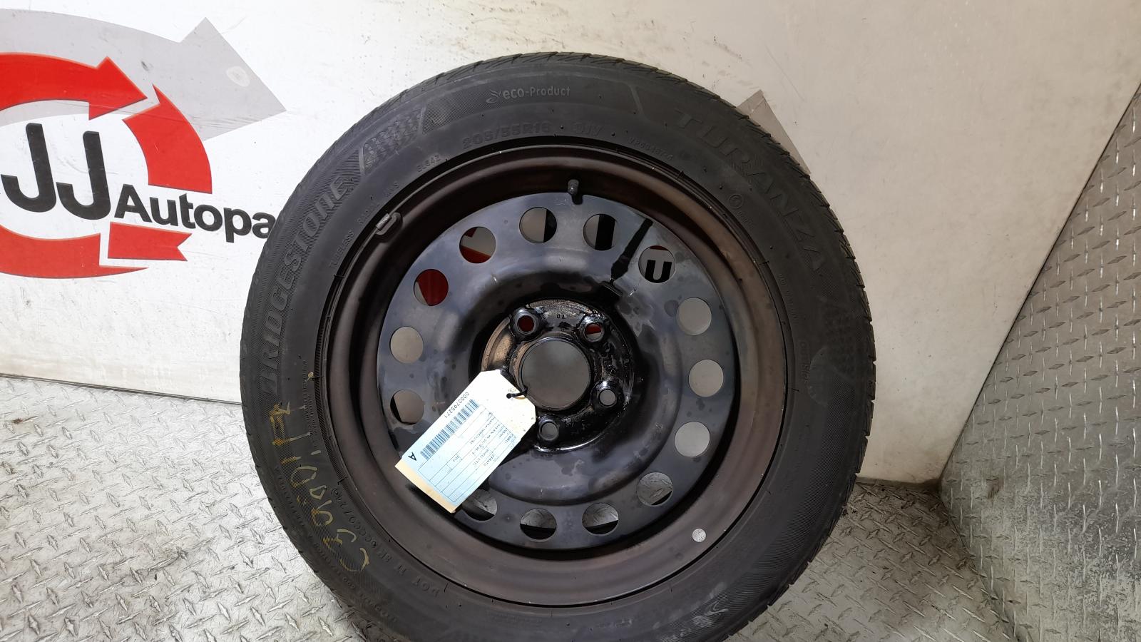 View Auto part Wheel Standard/Steel Kia Cerato 2016